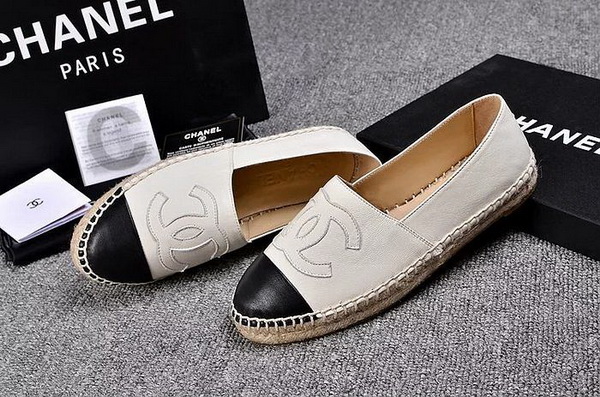 CHANEL Loafers Women--091